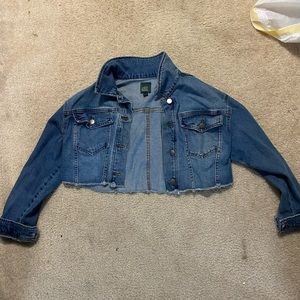 Cropped jean jacket